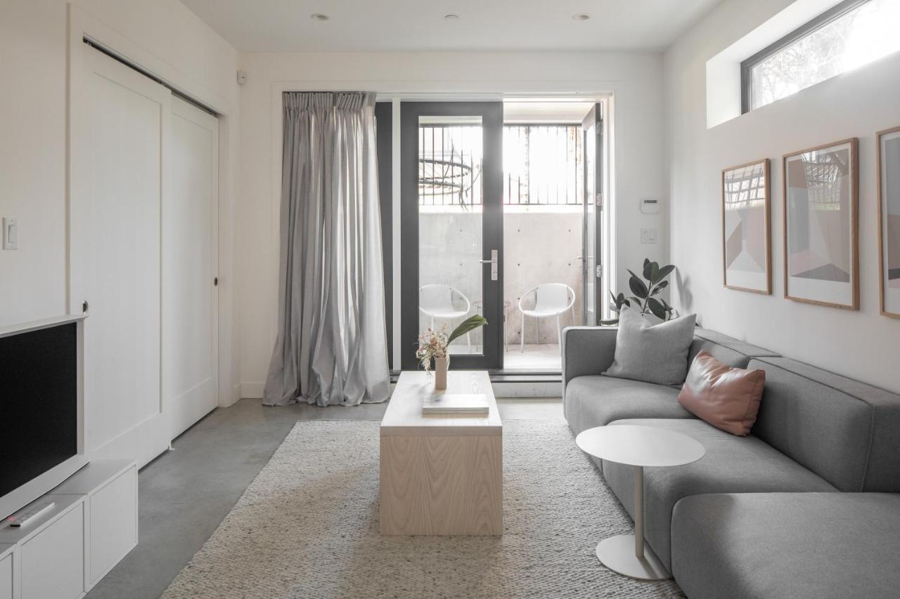 Welcome To Kinn Apartment - Lovely One Bedroom Vancouver Exterior photo